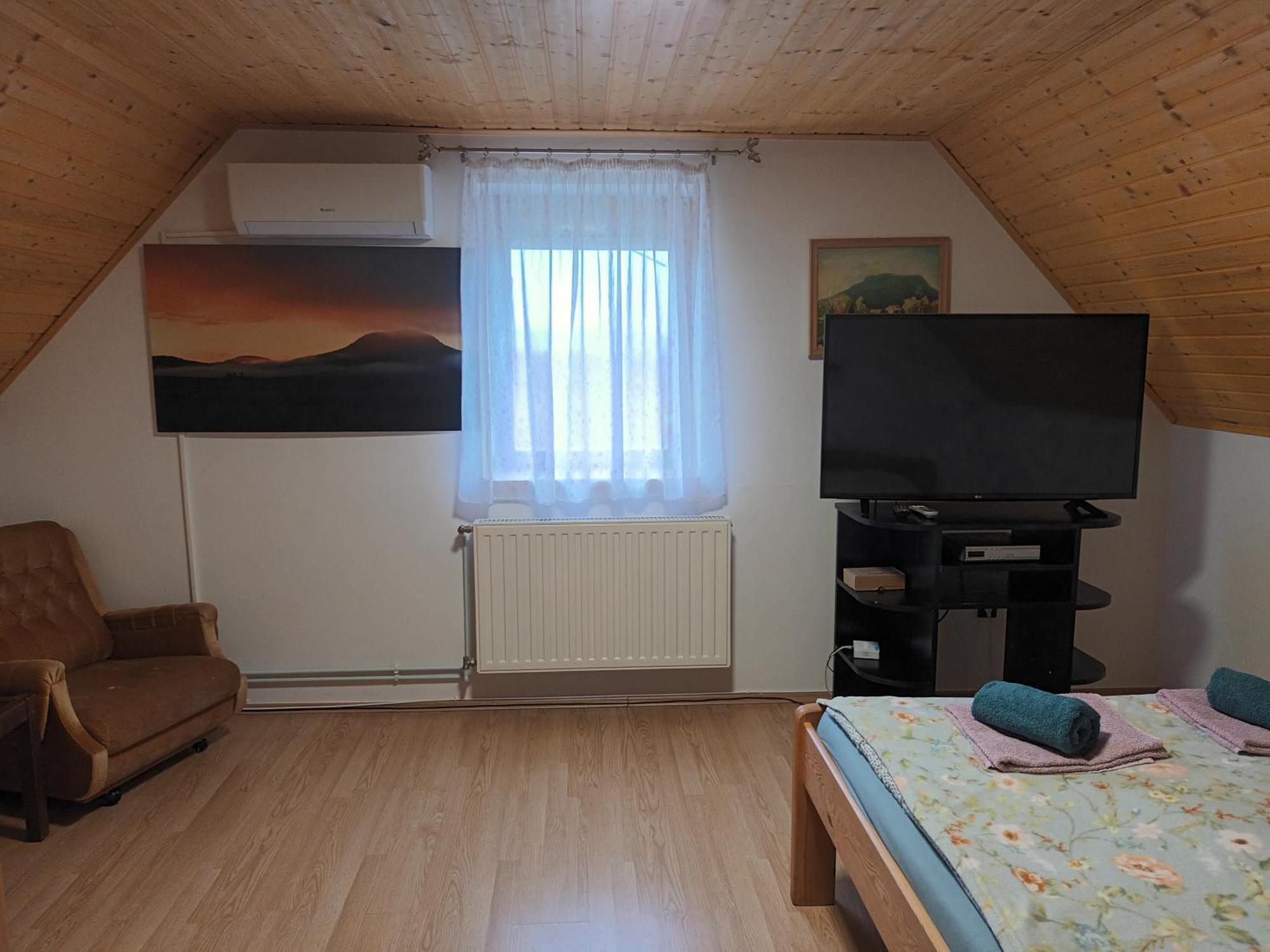 Apartmán Keknefelejcs Vendeghaz Tapolca Exteriér fotografie